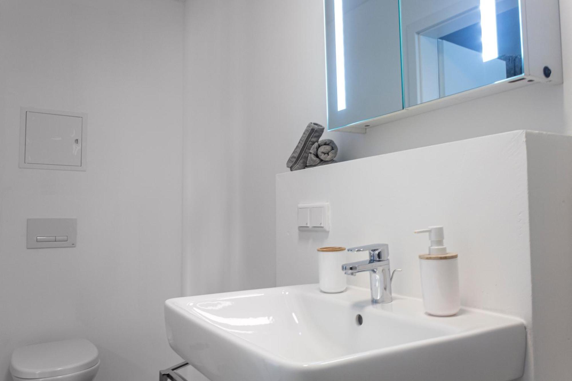 Bunker Loft Messe Zentral Parking Apartment Essen Bagian luar foto